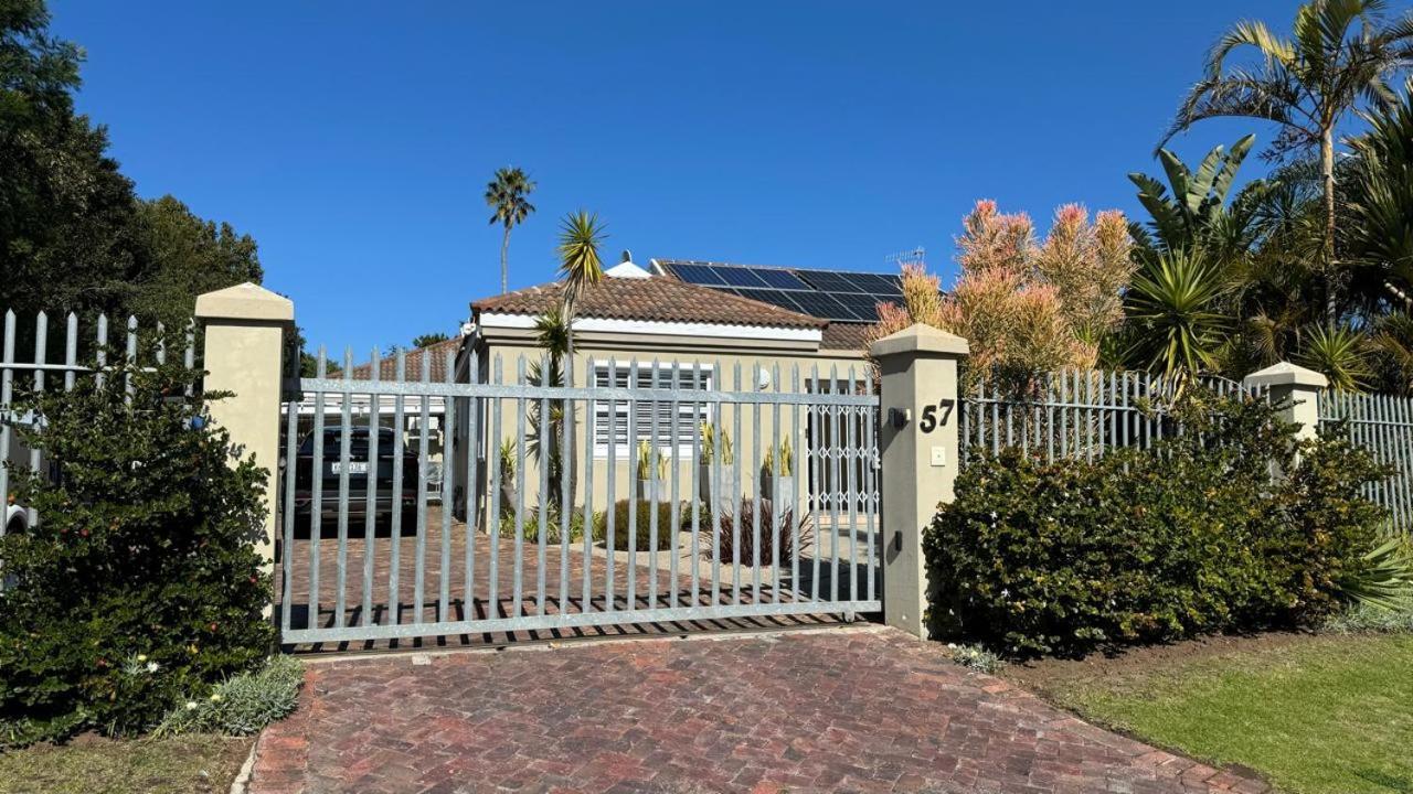 Plett57 - Self Catering - Room No2 Plettenberg Bay Exterior foto